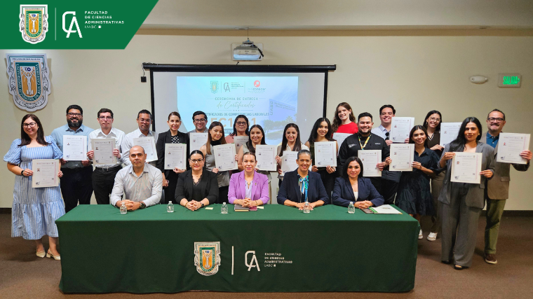 Estudiantes de Posgrado FCA obtienen certificación en Liderazgo Efectivo